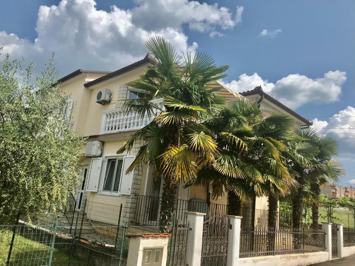 Apartments Marinela Porec Exterior photo